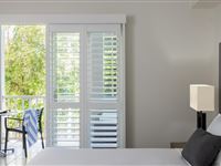 Mantra-Aqueous-hotel-room-3