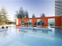 Swimming Pool - Mantra Broadbeach on the Park