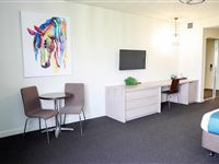 Studio Room - Mantra Melbourne Melton