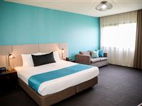 Studio Room - Mantra Melbourne Melton