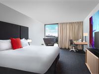 Mantra-South-Bank-Brisbane-Studio.jpg