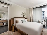 Deluxe Queen Room View - Mantra Terrace Brisbane 