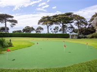 Putting Green-Mantra Lorne