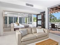 Peppers-Noosa-Resort-5-Bedroom-Deluxe-Villa-Temporary-2