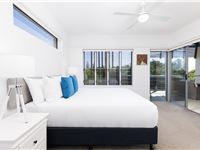 Two_Bedroom_Rooftop_Terrace_The_Sebel_Twin_Waters_05