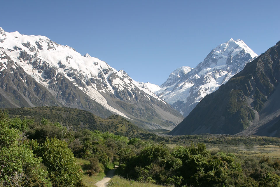 Hire a car and tour around Christchurch